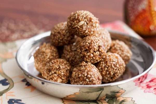 Til Ladoo (500g)